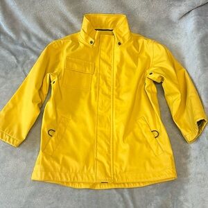 ⭐️ Hatley - Rain Jacket. No hood. Size 6
